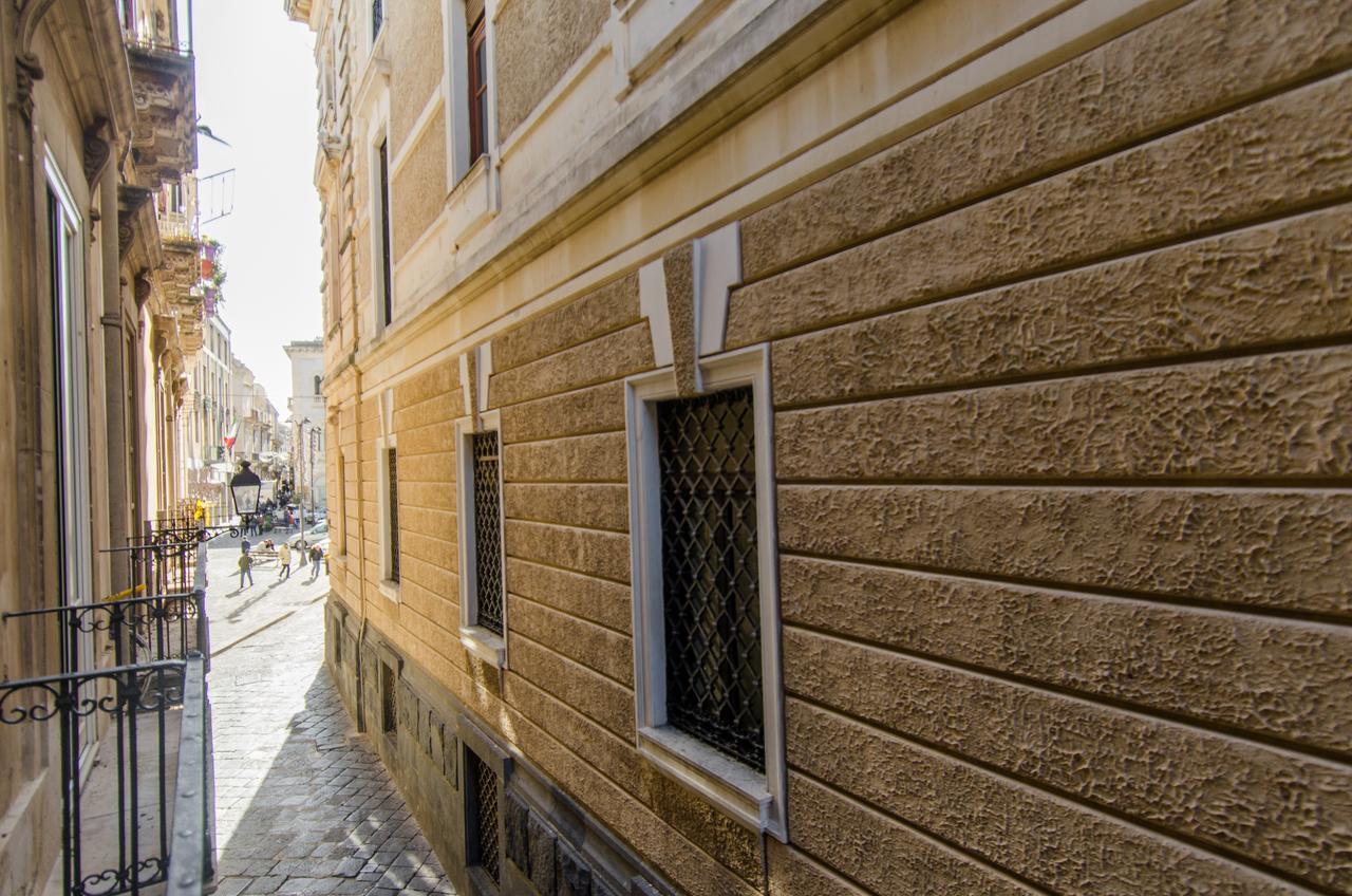 Ortigia Bed And Breakfast Syracuse Екстер'єр фото